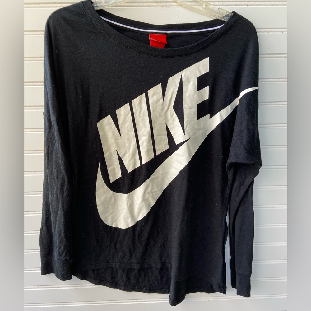 Nike Print Scoop Neck Long Sleeve Tee